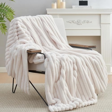 Amélie Home Faux Fur Throw Blanket for Couch, Rabbit Fur Warm Luxurious Soft Striped Cozy Fluffy Plush Gift Blankets for Family Sofa Chair Bed Living Room,Ivory,55 x 70 inch