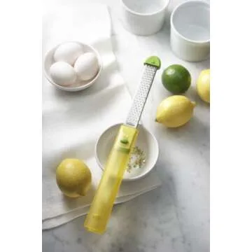Trudeau Zest Grater - Perfect for Citrus and Spices!