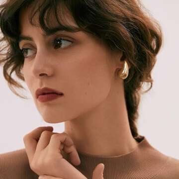 Gacimy Gold Teardrop Earrings Dupes for Women, Chunky Gold Earrings for Women with 925 Sterling Silver Post, 14K Gold Tear Drop Earrings for Women, 1 Inches