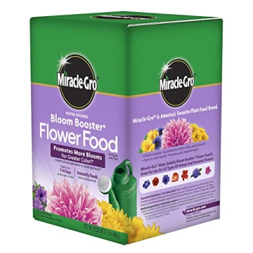 Miracle-Gro Bloom Booster Flower Food for Vibrant Gardens