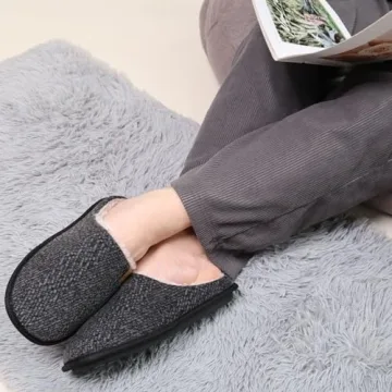 Comfortable Memory Foam Men's Slippers for Winter Warmth