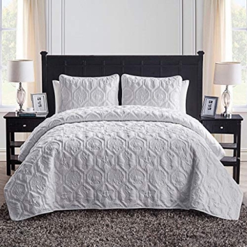 VCNY Home Quilt Set Lightweight Super Soft Reversible Bedding