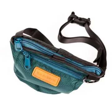 Wilderdog Dog Training Treat Pouch with Magnetic/Zipper Closure, Carabiner & Adjustable Waist Strap