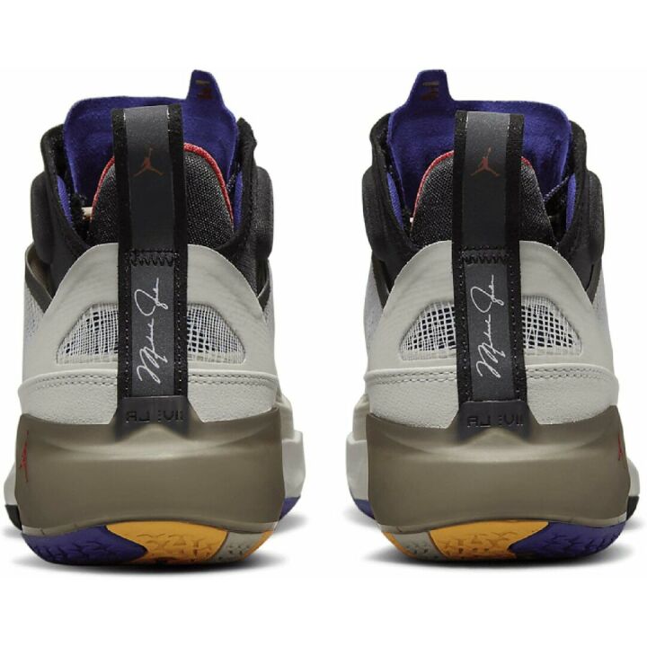 Nike Kids Air Jordan XXXVII Basketball Shoe