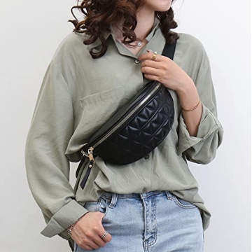 Chic Women's Quilted Fanny Pack for Every Occasion