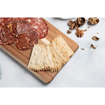 Villa Acacia Wooden Cutting Board - Elegant Serving Tray