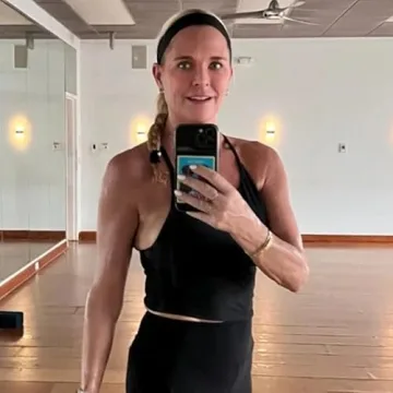 Sweaty Bands Non-Slip Velvet-Lined Headband for Women