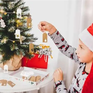 SallyFashion 150 PCS Christmas Tags, Kraft Paper Gift Tags Hang Labels with 20M Red and White String, Christmas Tree、Snowflake、Reindeer Design for Christmas Gift Favor,Christmas Party Christmas Tree