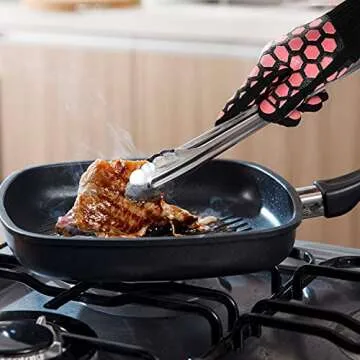 J H Heat Resistant Oven Glove:EN407 Certified 932 °F, 2 Layers Silicone Coating, Oven Mitts for Cooking,Kitchen,Fireplace, Grilling,1Pair (Black Shell with Coral, Women Fits All)