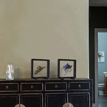 Elegant YITOU Floating Frame Display for Collectibles