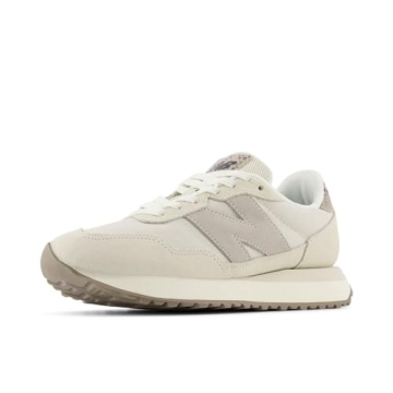 New Balance Women's 237 V1 Sneaker - Stylish White/Beige Comfort for All-Day Wear