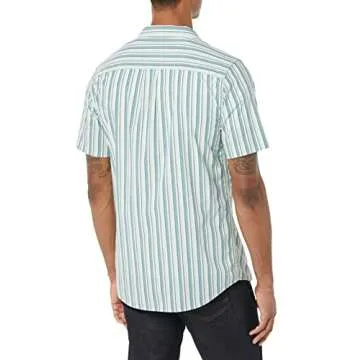 Amazon Essentials Men's Slim-Fit Vacation Shirt in Multicolor Stripe