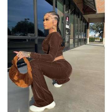 Womens 2 Piece Velour Hoodie Jogger Tracksuit Two Piece Outfits for Women, Long Sleeve Full-Zip Up Velvet Crop Tops Jacket Flared Pants Fall Lounge Matching Sets Sportswear Jogging Sweatsuit Pockets