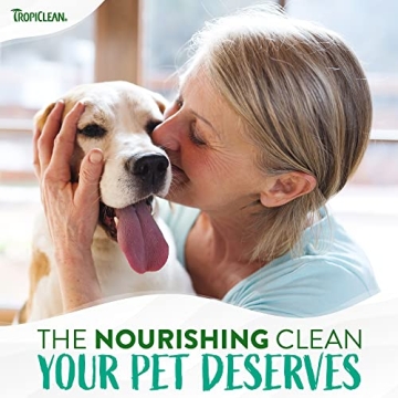 TropiClean Oatmeal Shampoo for Itchy Skin Relief