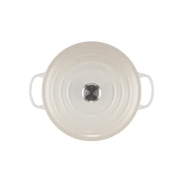 Le Creuset 7.25 qt Enameled Cast Iron Dutch Oven in Meringue