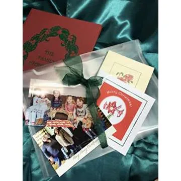 The Family Christmas Book: Capture 25 Years of Holiday Magic