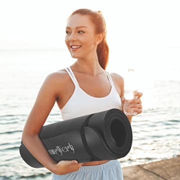 HemingWeigh Extra Thick Yoga Mat for Comfortable Workouts