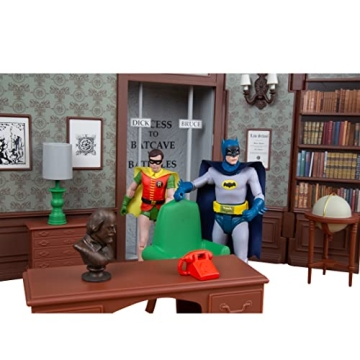 McFarlane Toys DC Retro Wayne Manor Library Batman 66 Playset