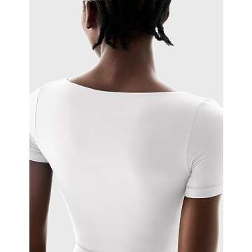 PUMIEY Women’s Short Sleeve Slim Fit Scoop Neck T-Shirt