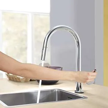 GROHE 31359002 Minta Touchless Pull-Down Kitchen Faucet Chrome