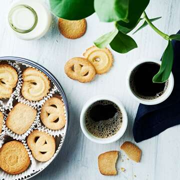Delicious Danish Cookies for Perfect Snacking