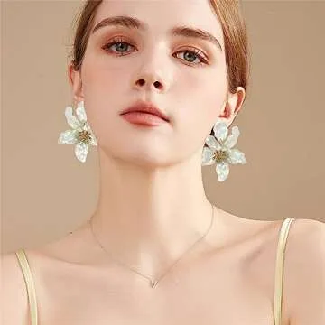 ANDPAI Unique Bohemian Oversized Acrylic Resin Flower Dangle Drop Earrings Retro Large Hawaii Flower Lei Earrings for Women Statement Jewelry Gifts (Transparent White 17)