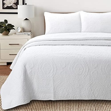 Cozy Line Home Fashions Bailee Matelasse Medallion Solid White 100% Cotton Bedding Quilt Set, Revers...