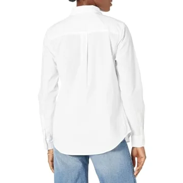 Amazon Essentials Women's Classic-Fit Poplin Shirt
