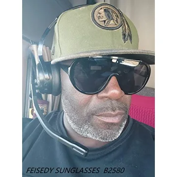 FEISEDY Oversized One Piece Frame UV400 Sunglasses