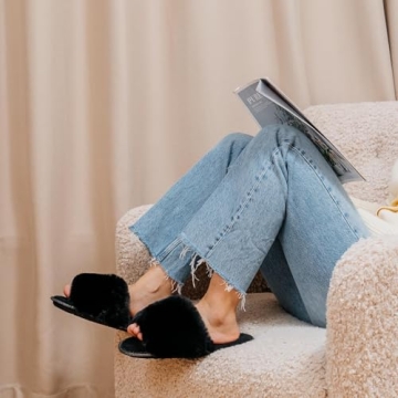 LongBay Women's Fuzzy Memory Foam Slippers Cozy & Stylish