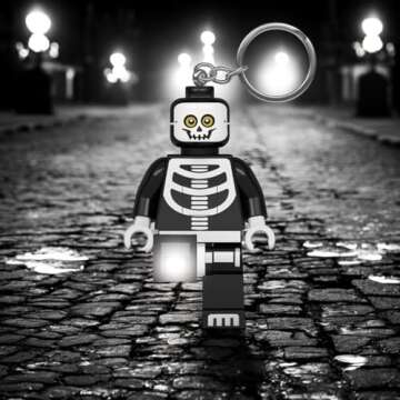 LEGO Monster Fighters Large 3 inch Tall Figure Keychain Light - Skeleton Guy (KE137H)
