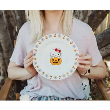 Hello Kitty Pumpkin Boo Dinner Plate - Perfect for Halloween