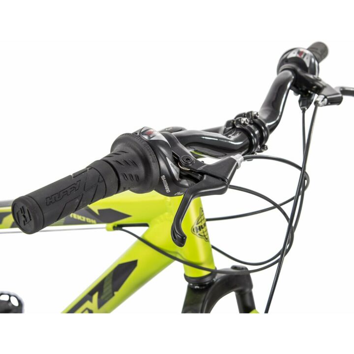 Huffy Hardtail Mountain Bike - Durable & Versatile Adventure