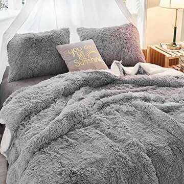 Gray Faux Fur Comforter Set Full/Queen 3 Pieces - 1 Shaggy Comforter 90x90 and 2 Fur Pillowcases, Ultra Soft and Easy Care Sherpa Luxury Plush Super Warm Winter Shaggy Bedding Set