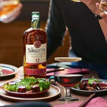 Stylish Bamboo Wine Glass Covers for Outdoor Events