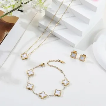 TICVRSS Lucky Clover Jewelry Set - Elegant Bracelet & Earrings