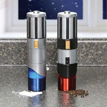 Star Wars Lightsaber Salt and Pepper Grinders Set