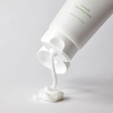 Gentle Cleansing Foam for Sensitive Skin - Mixsoon