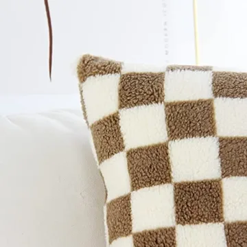 JOJUSIS Decorative Throw Pillow Covers Luxury Style Checkerboard Pattern Cushion Case Super Soft Faux Fur Wool Pillowcases for Couch Bedroom Pack of 2 (Khaki, 18 x 18-Inch)