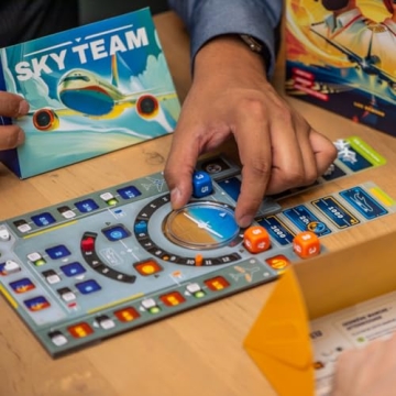 Sky Team Cooperative Dice Game for 2 Players - 20 Mins