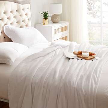 KMUSET Fleece Blanket Throw Size White Lightweight Super Soft Cozy Luxury Bed Blanket Microfiber
