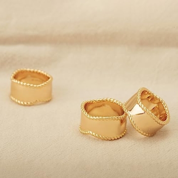 Chic GNIRTSI Gold Twisted Band Ring for Women