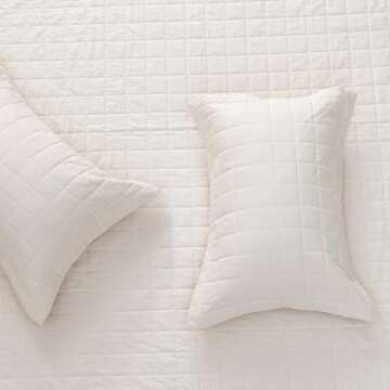 Great Bay Home Solid Color Reversible Quilt Set 90"