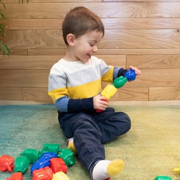 LEARNING ADVANTAGE 36 SNAP BEADS for Toddlers - Fun and Educational
