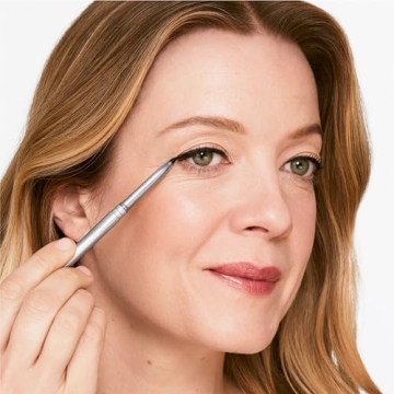 Clinique Quickliner – Smudge Resistant Eyeliner for Sensitive Eyes