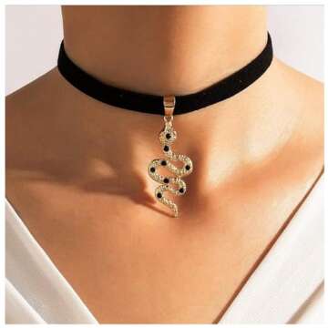 Iaceble Punk Velvet Snake Choker Necklace Gold Snake Pendant Clavicle Necklace Gothic Velvet Collar Necklace Short Black Ribbon Necklace Jewelry for Women (Gold)