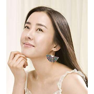 Finrezio 2 Pairs Hoop Tassel Earrings for Women Girls Bohemian Statement Earrings Ethnic Fan-shape Dangle Eardrop Party Dress Accessory (Rainbow)
