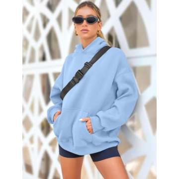 AUTOMET Oversized Women’s Sweatshirt for Cozy Style