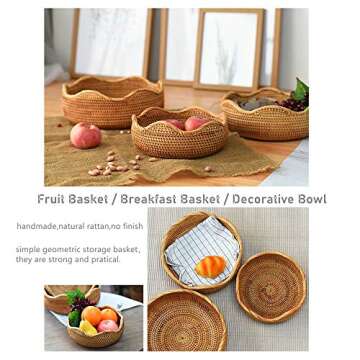 AMOLOLO Handmade Rattan Round Fruit Basket Food Storage Bowls Kitchen Organizer Snack Serving Bowl Wavy Edge Circle Tray Basket, Boho Home Décor Display Tray for Table, Dining Room (Medium 10.2")
