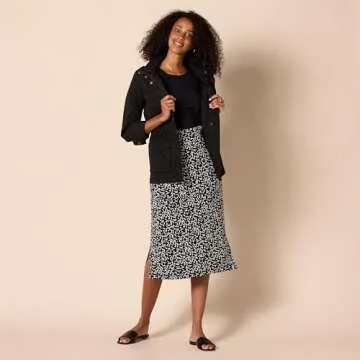 Amazon Essentials Women’s Puff Sleeve T-Shirt - Black